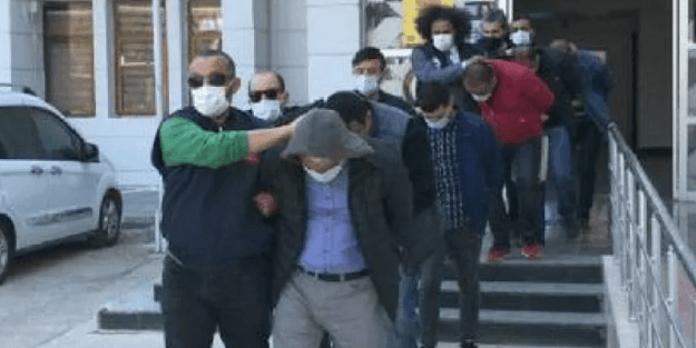 200 milyon lira dolandırdılar! Dublörlü tapu çetesine operasyon
