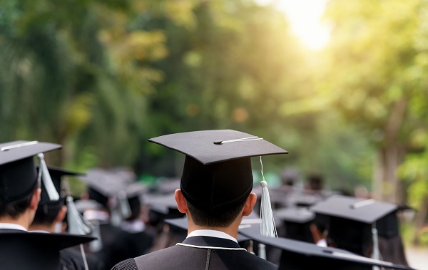 200 puanla hangi sözel bölüme girebilirim?