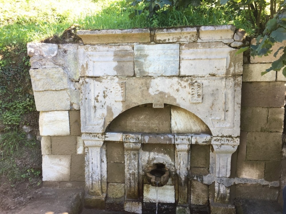 200 yıllık çeşme restore ediliyor 