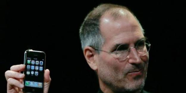 2007 model iPhone bakın ne fiyata satıldı! Almak için herkes birbirine girdi: Rakamı duyan şok olacak