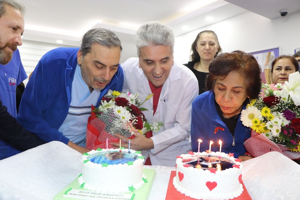 2019 yılının en iyi başhemşiresini ve anestezi doktorunu seçtiler 