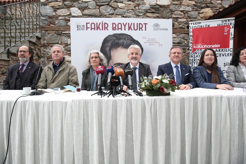 2020 yılının yazarı Fakir Baykurt 