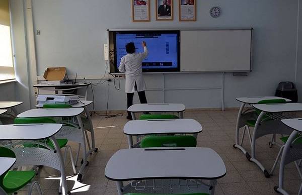 2022 öğretmen maaşları ne kadar oldu? Zamlı en düşük ve en yüksek öğretmen maaşı ne kadar?