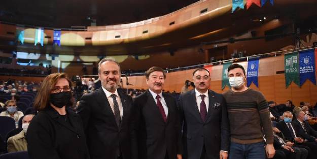 2022 Türk Dünyası Kültür Başkenti ilan edilen Bursa'da dev konser