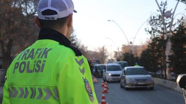2022 yılı trafik cezaları ne kadar? Trafik cezaları ne kadar oldu güncel