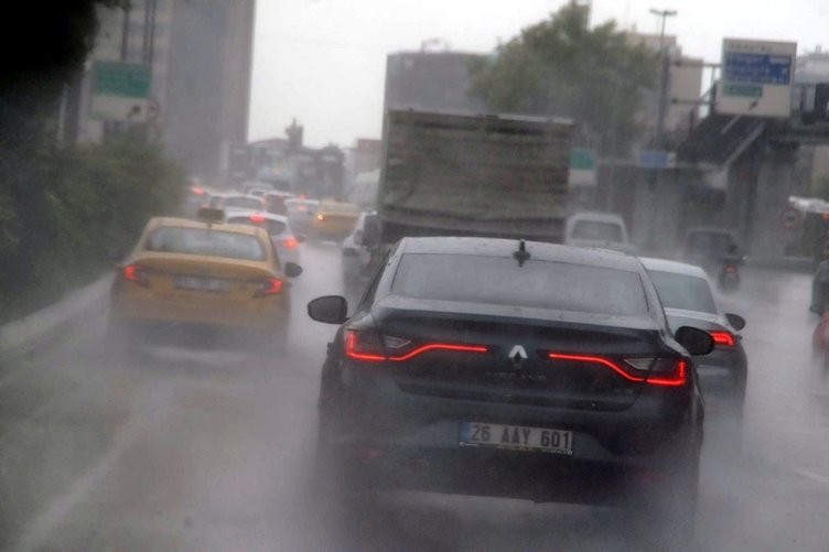 2023 yılı trafik cezaları belli oldu mu? İşte yeni yılın trafik cezaları listesi