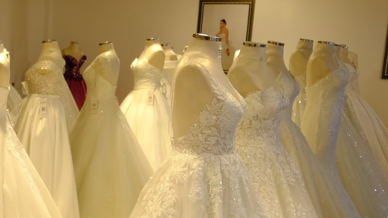 2025’in gözdesi helen ve balık gelinlikler