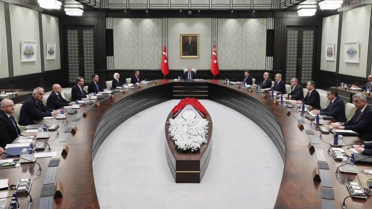 2025'in ilk kabine toplantısı bugün: En düşük emekli maaşı masada