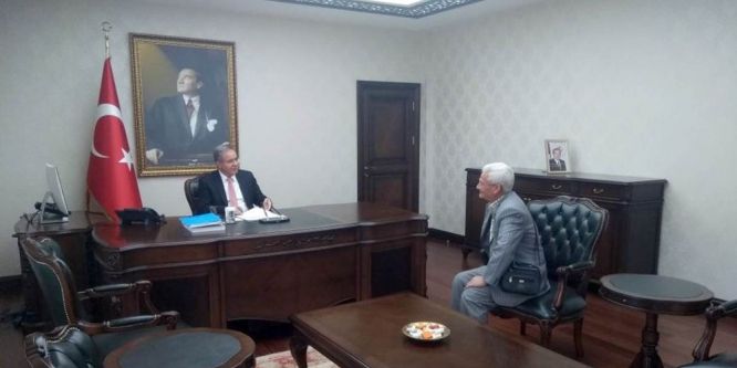 Vali Tapsız, vatandaşla buluşmalarına devam ediyor