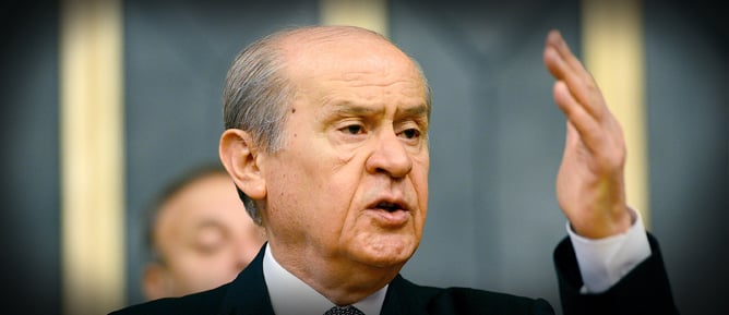 Bahçeli geriyor