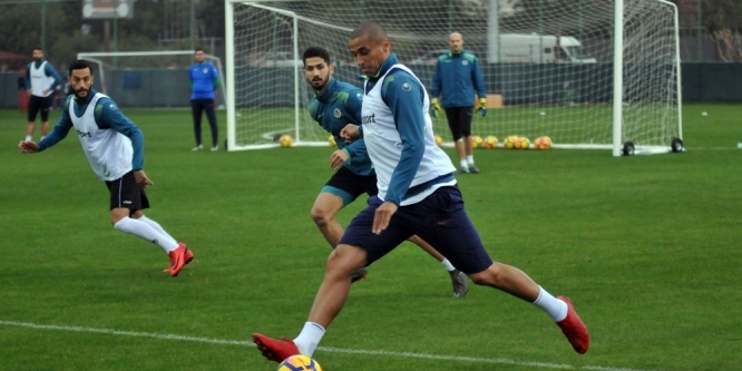 Alanyaspor’da Gençlerbirliği maçı hazırlıkları sürüyor