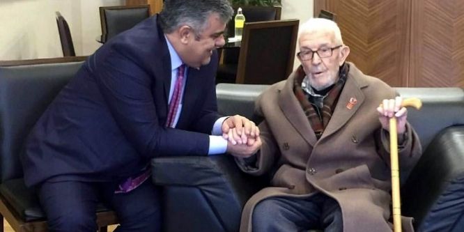 90 yaşındaki Kore gazisinden Özgüven’e ziyaret