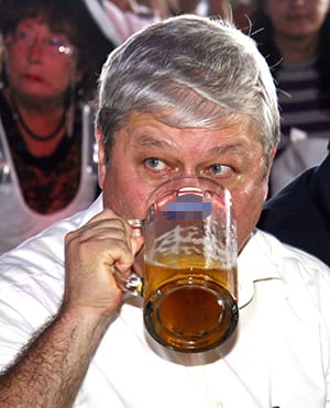 CHP’li biracı Başkan’dan esnafa çifte standart