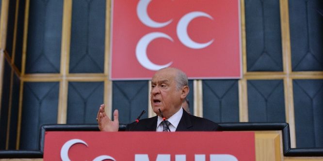 Bahçeli’den Beşiktaş’a tebrik