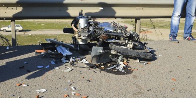 Manisa’da motosiklet kazası!