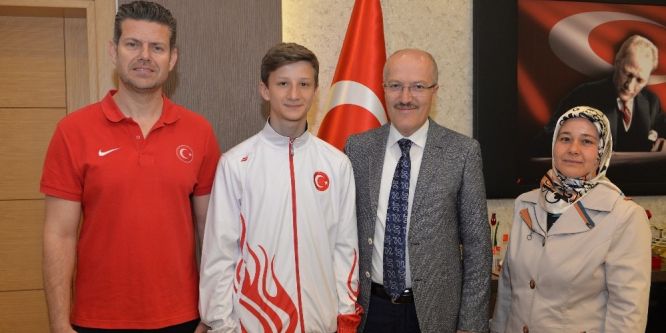 Balıkesirli sporcu dünya ikincisi oldu