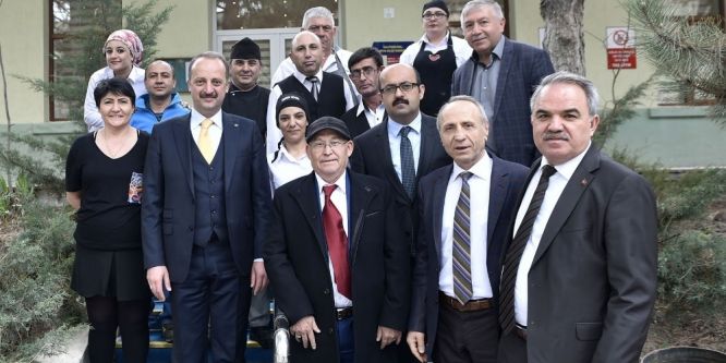 Mamak Belediye Başkanı Akgül’den, MKE kapsül fabrikasına ziyaret