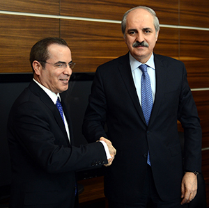 “Başkanlık sisteminin tartışılması faydalı”