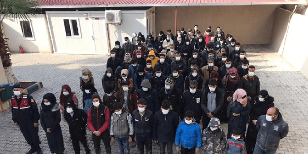 228 kaçak göçmen yakalandı