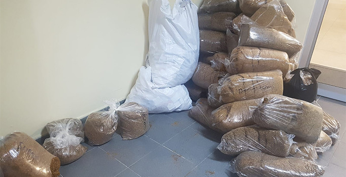 229 kaçak tütün ele geçirildi