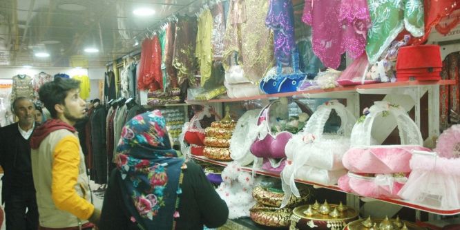 Van esnafı düğün sezonuna hazırlanıyor