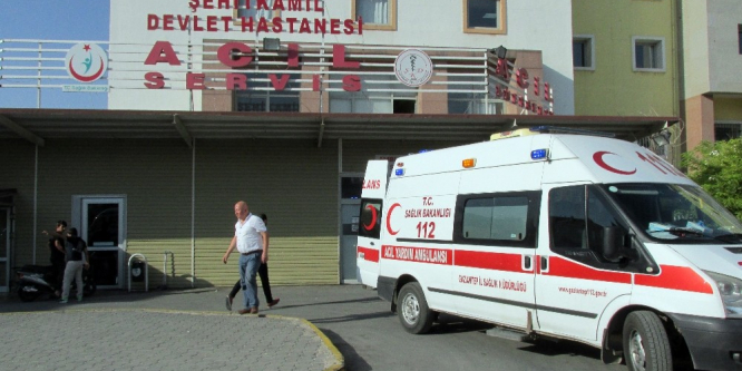 Oğlunu korumaya çalışan baba canından oldu