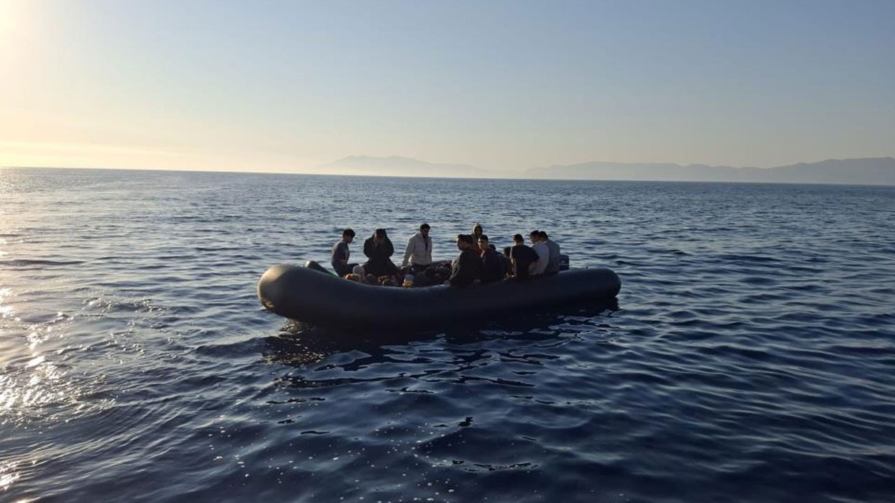 23 kaçak göçmen kurtarıldı