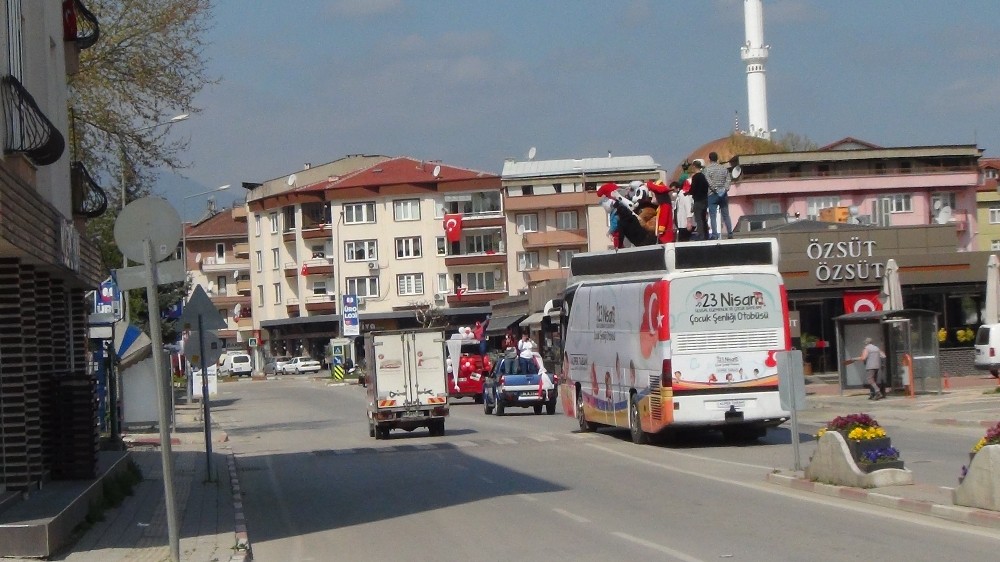 23 Nisan coşkusu 