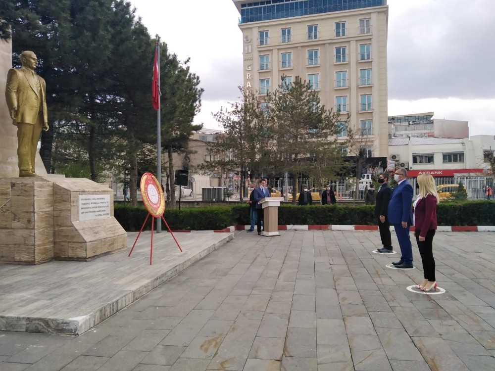 23 Nisan Ulusal Egemenlik ve Çocuk Bayramı 
