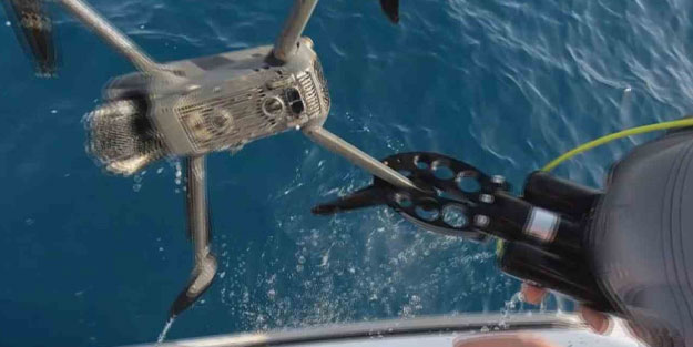 230 Bin TL değerindeki dronu kurtarmayı başardılar