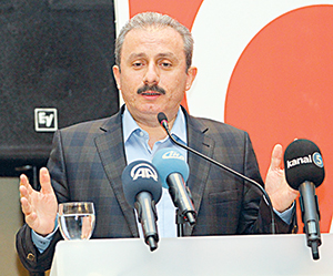 Bugünkü CHP çakma CHP