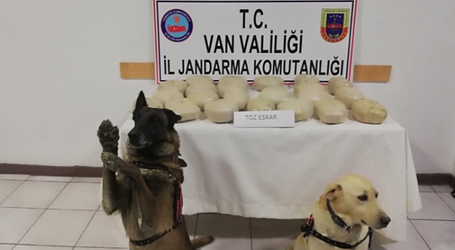 24 kilo 100 gram esrar ele geçirildi