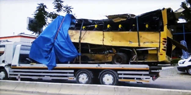 24 kişiye mezar olan araçta teknik inceleme