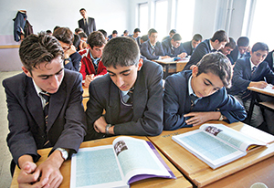 Liselilere Osmanlı Türkçesi ve hitabet dersi