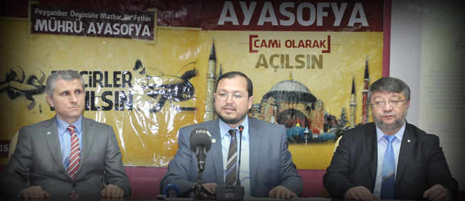 Ayasofya’nın zincirleri imza ile kırılacak