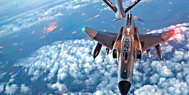 24 bin feet'te yakıt ikmali