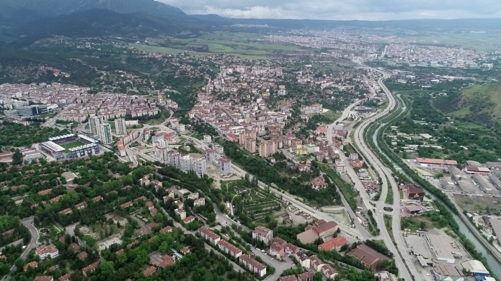 25 yılda 13 haneli mahalleden modern şehre 