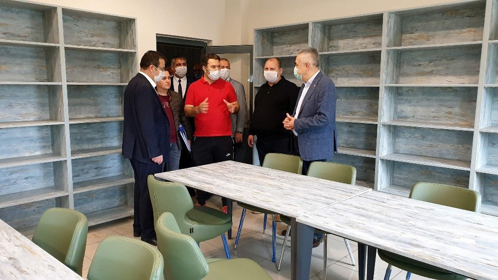 25 yıllık atıl kültür merkezi, halk kütüphanesi oluyor 