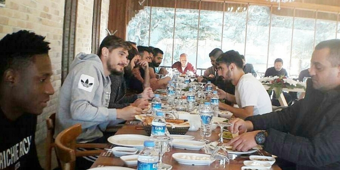 Evkur Yeni Malatyasporlu oyunculara, Beşiktaş maçı öncesi moral kahvaltısı