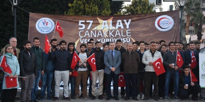 İzmirliler 57. Alay şehitlerini unutmadı