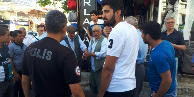 İki akraba esnaf arasında sopalı kavga: 2 yaralı