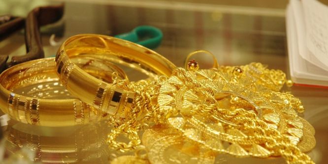 Kuyumcu esnafı düğün sezonundan umutlu