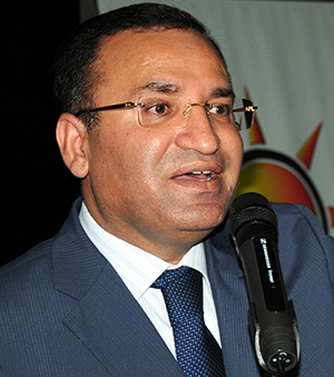 “Korku tellallarına rağmen çözüm süreci devam ediyor”