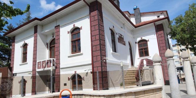 Beyşehir’e kültür sanat merkezi