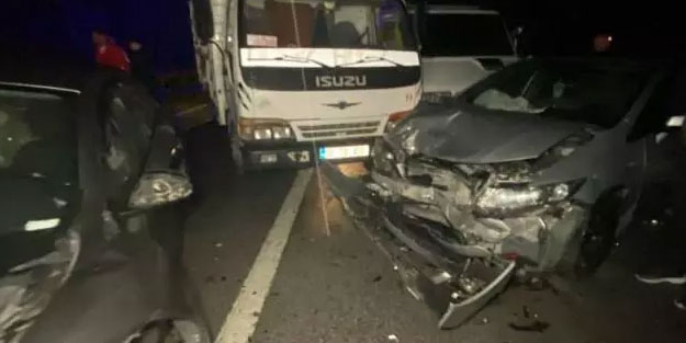 26 araç kazaya karıştı! Ortalık savaş alanına döndü!