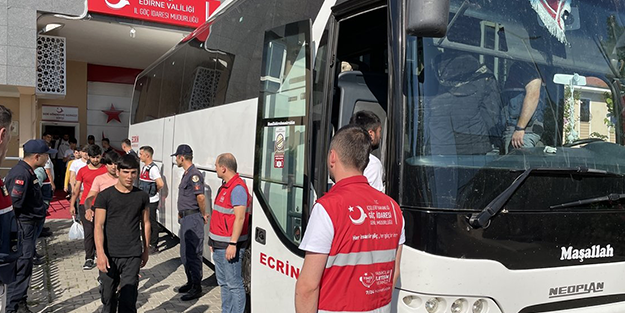 260 Afganistanlı göçmen sınır dışı edilecek