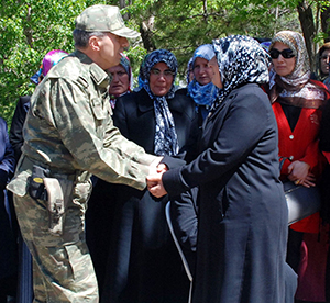 “Şu anda birliklerim görevlerine aynen devam ediyor”