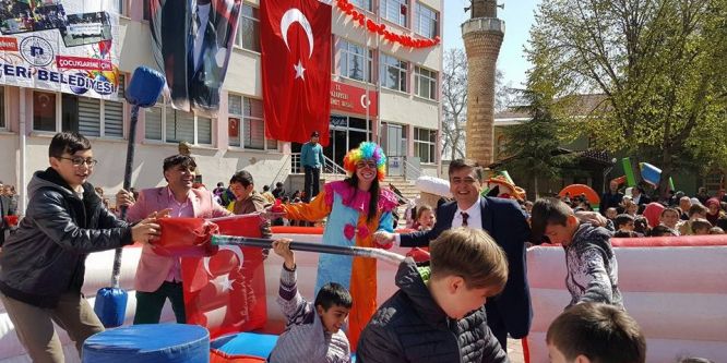 Pazaryeri’nde 7. Çocuk Şenliği başladı