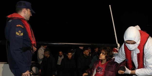 27 kaçak göçmen yakalandı