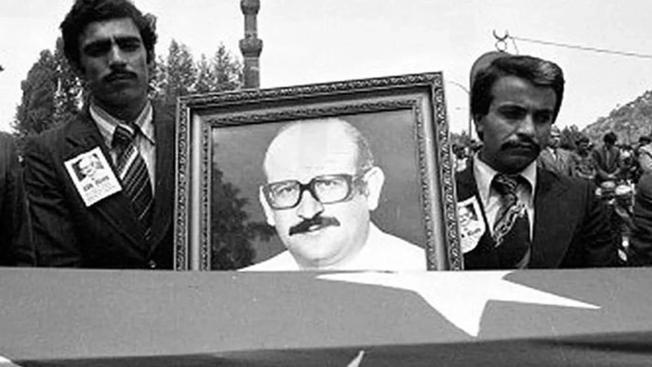 27 Mayıs 1980: Gün Sazak'ın vefatı (Türk siyasetçi)